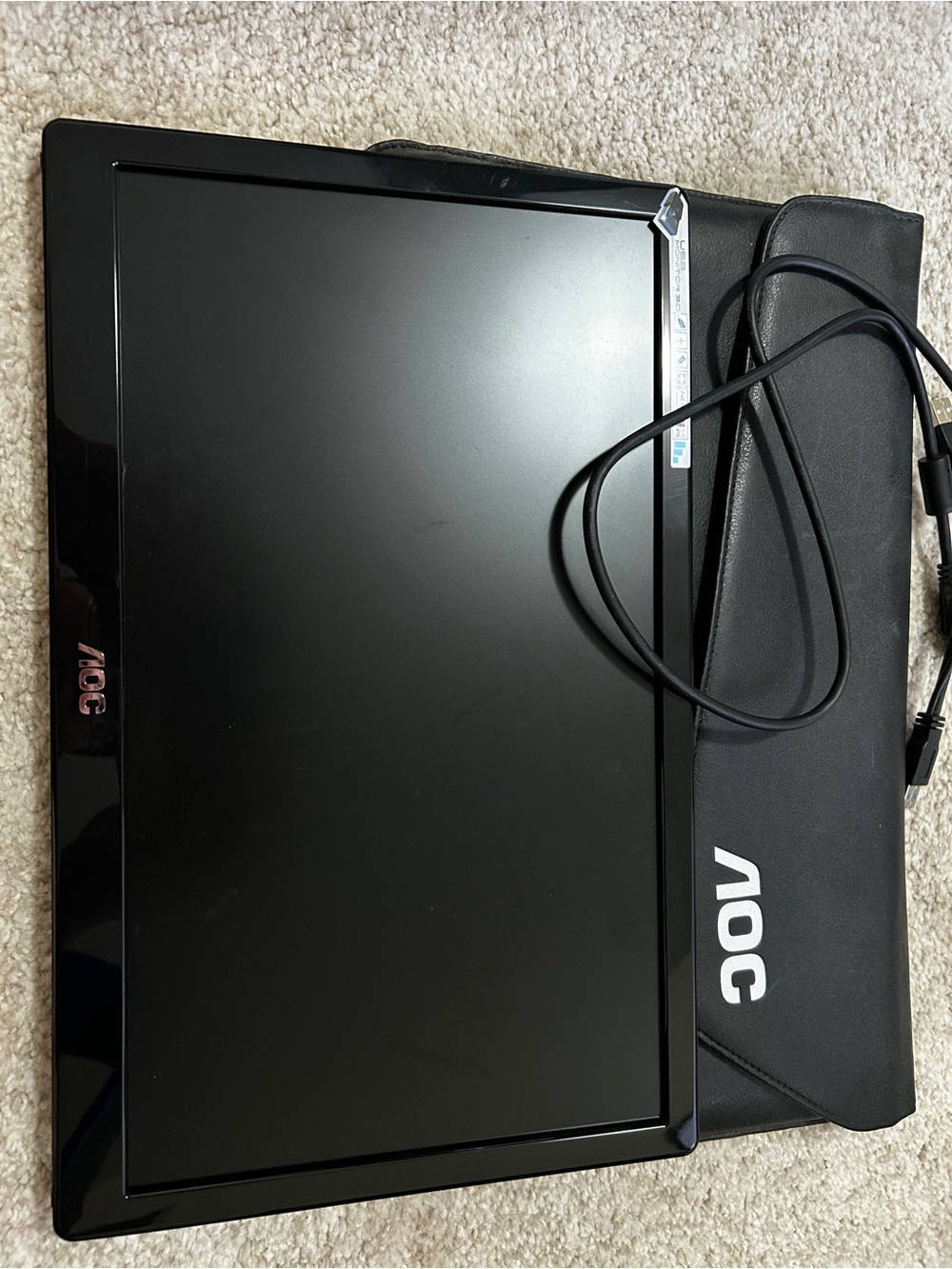 ⁠AOC I1659FWUX 15.6" Portable USB 3.0 IPS Monitor Full HD 1080p w/ Case & Cable⁠
